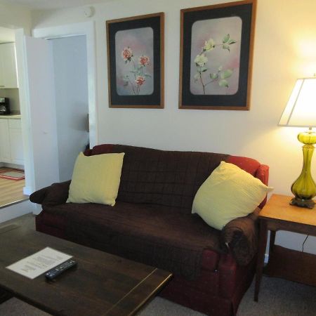 Mcgregor Inn Motel Wilton Εξωτερικό φωτογραφία