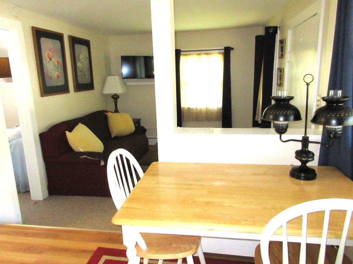 Mcgregor Inn Motel Wilton Εξωτερικό φωτογραφία