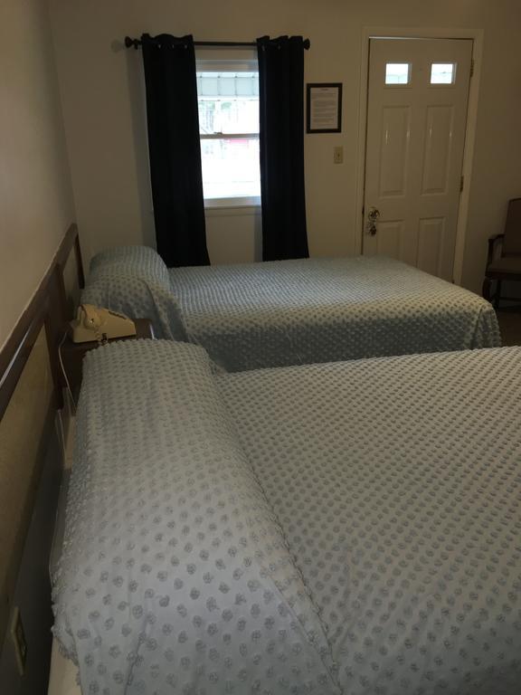 Mcgregor Inn Motel Wilton Εξωτερικό φωτογραφία