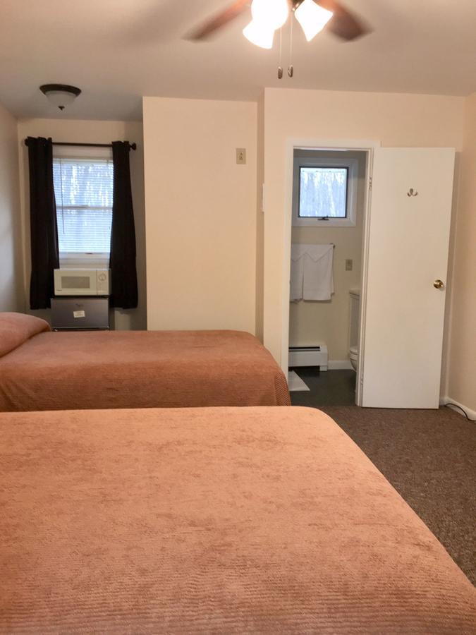 Mcgregor Inn Motel Wilton Εξωτερικό φωτογραφία