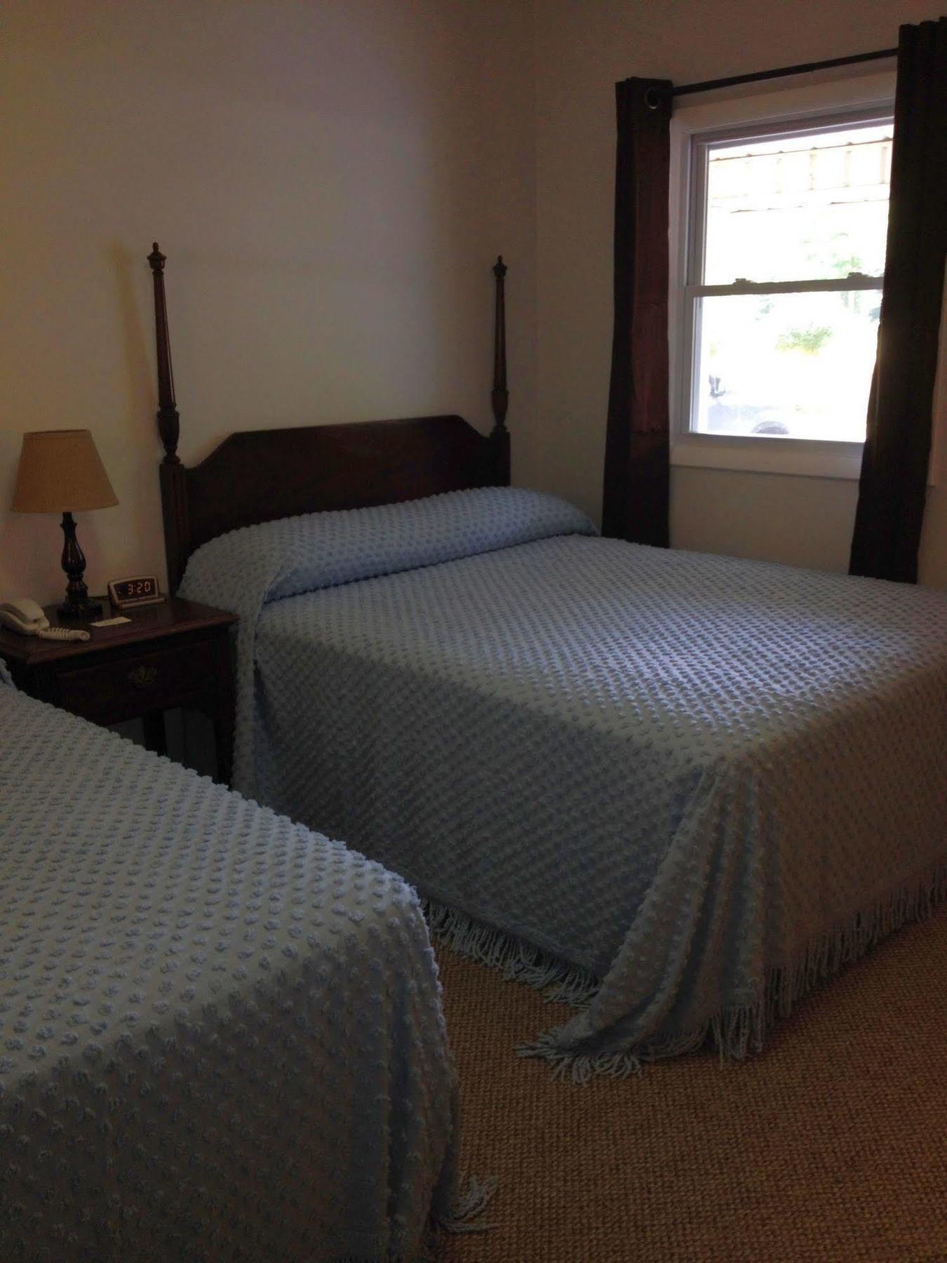 Mcgregor Inn Motel Wilton Εξωτερικό φωτογραφία